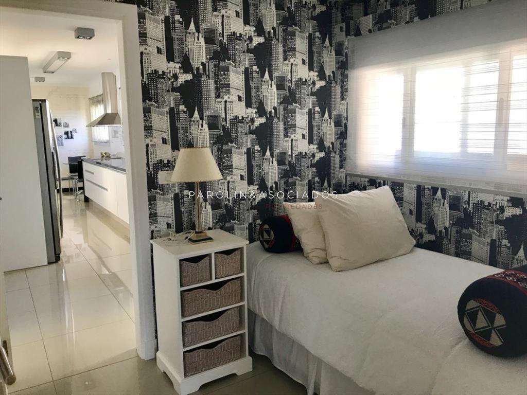 Apartamento en venta de 3 dormitorios en Torre