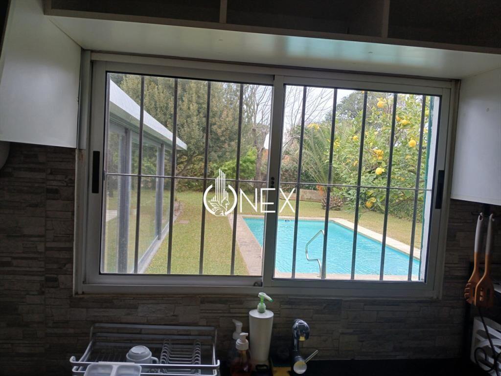 Se vende casa en Atlantida