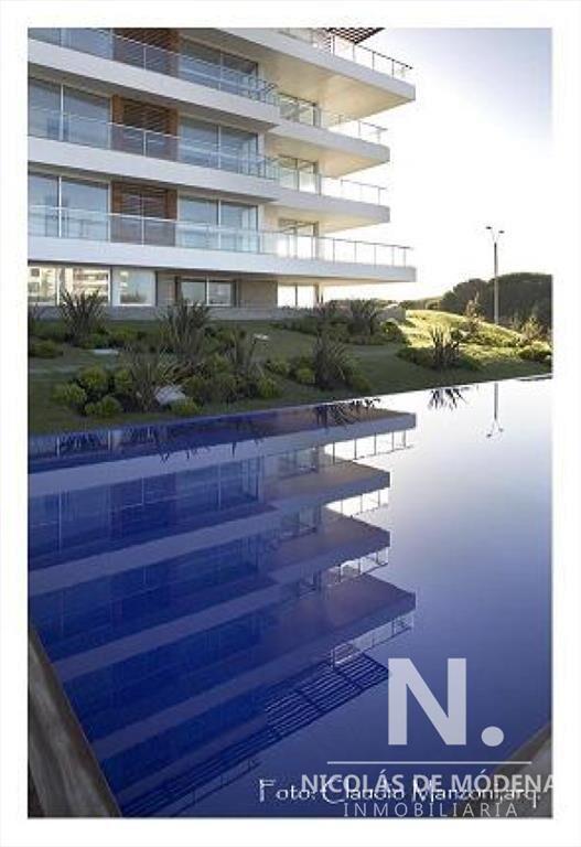 Apartamento Tres Dormitorios en Aqluiler Playa Brava