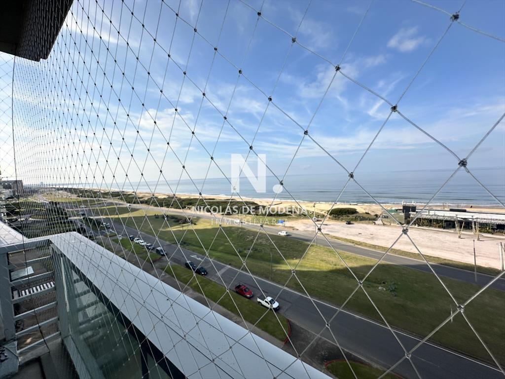 Vende apartamento de Le Parc en Punta del Este