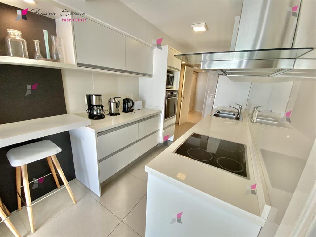 APARTAMENTO EN VENTA 3 DORMITORIOS 2 BAÑOS 1 EN