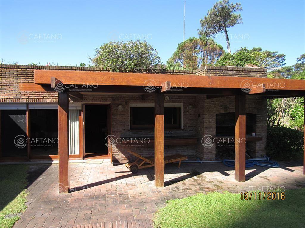 Gran casa a metros del mar espacios generosos y