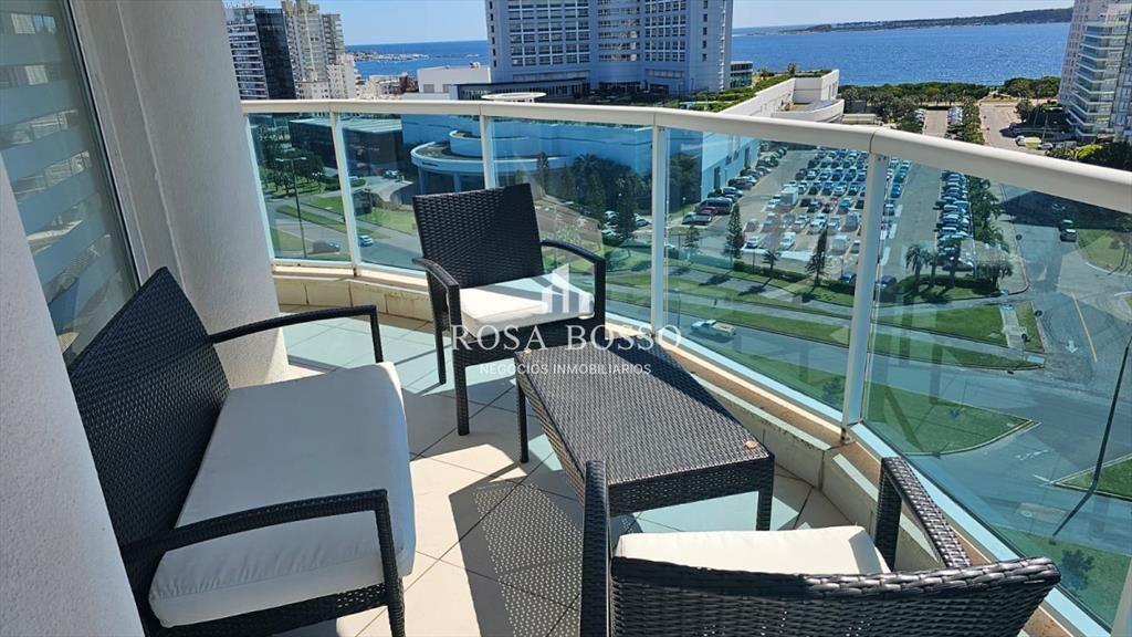 Alquiler, Apartamento, 3 dormitorios, Punta del