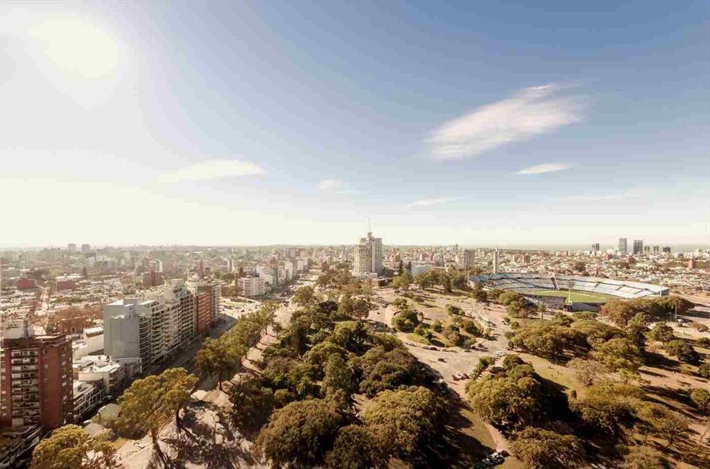 VENTA 1 DORM PARQUE BATLLE POZO ESTRENA JUN 2028
