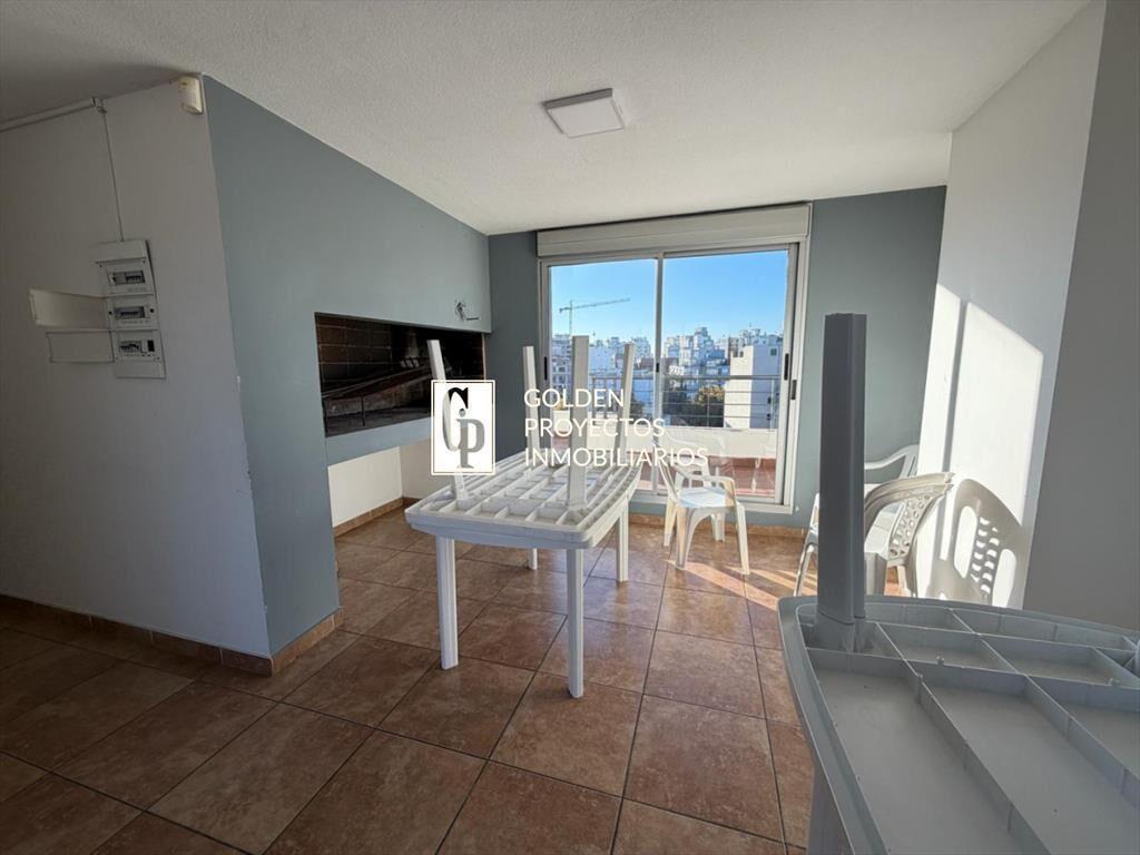 Apartamento en Alquiler 1 Dormitorio con Garage y Terraza e