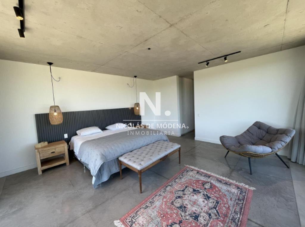 En venta casa en Jose Ignacio de 3 dormitorios.