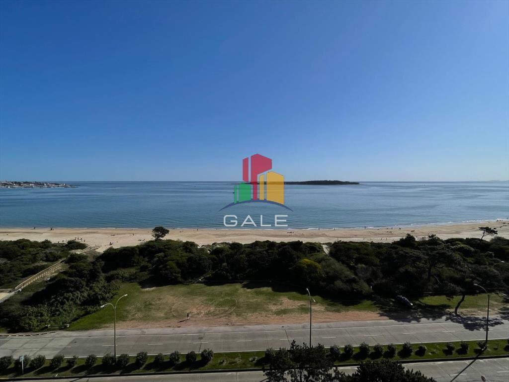 apartamento en primera linea de playa mansa
