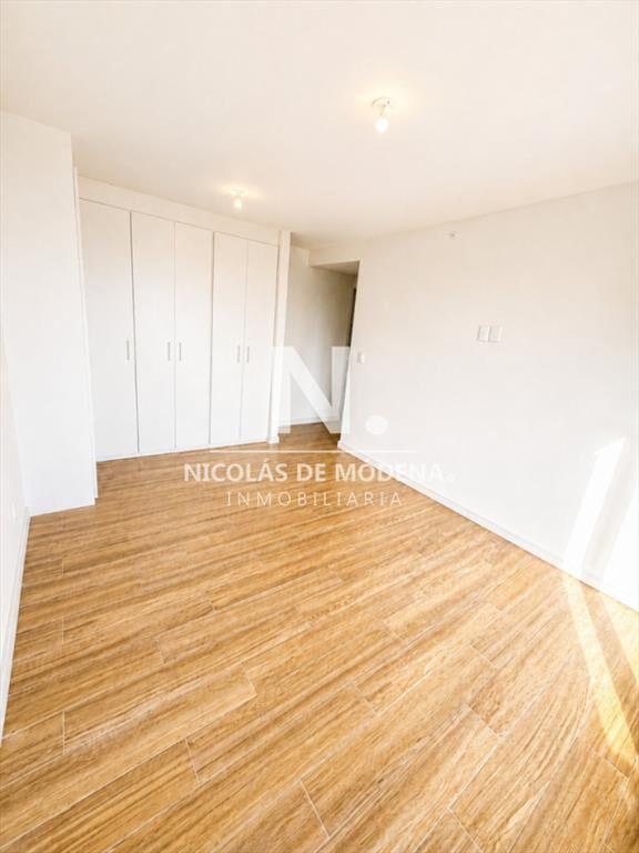 Vende impecable apartamento de 2 dormitorios con