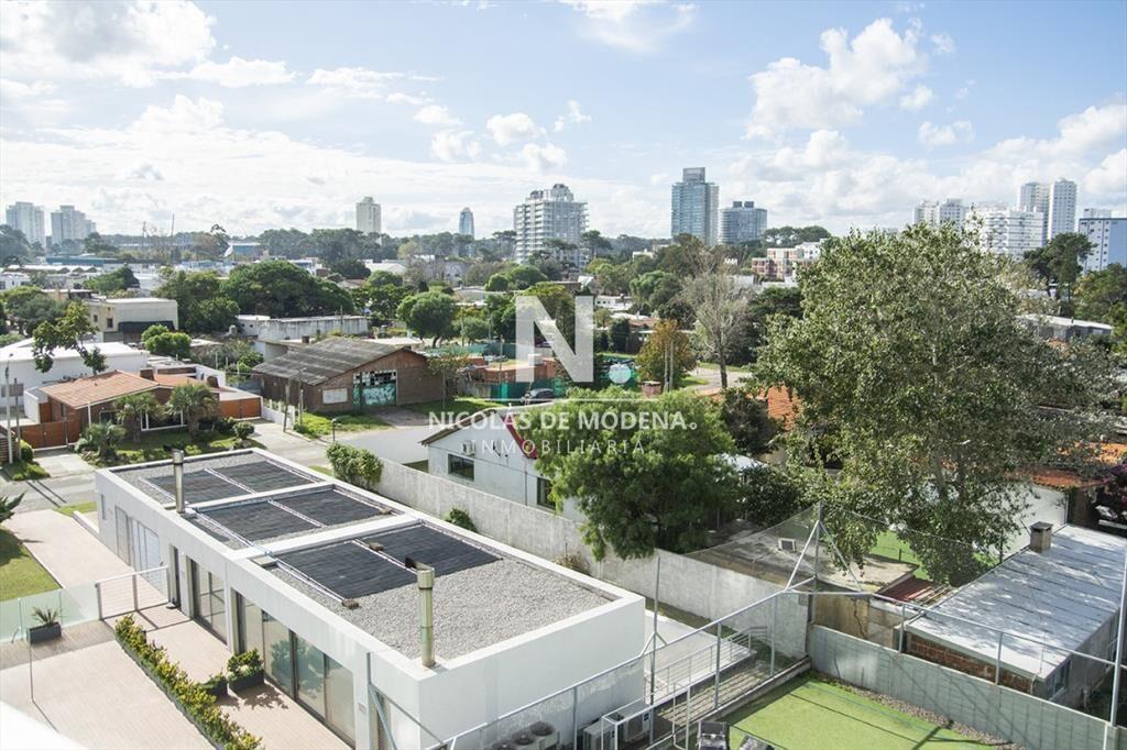 Alexander Boulevard.Departamento de 2 en venta y