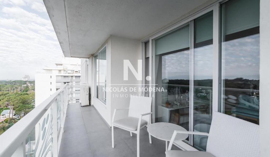 Departamento de 2 dormitorios en venta en Torre