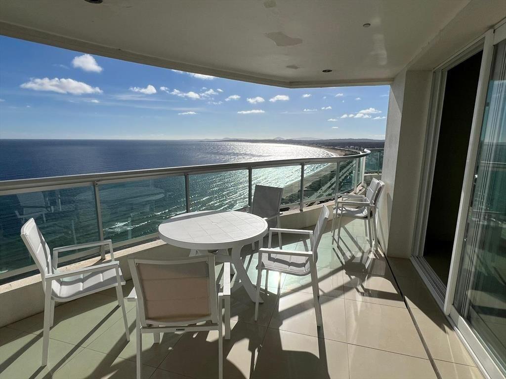 APARTAMENTO VENTA 4 DORMITORIOS PLAYA MANSA