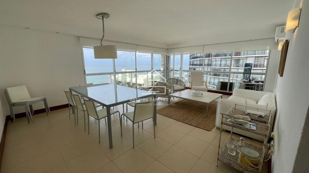 VENTA APARTAMENTO DE 2 DORMITORIOS. PUNTA DEL