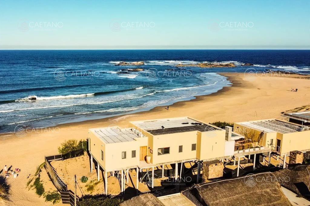 Venta casa sobre el mar. José Ignacio, Punta del