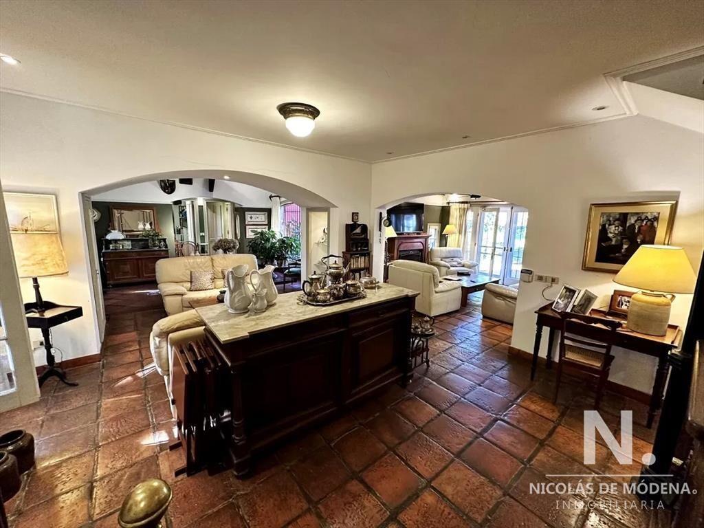 Casa en venta en Playa Mansa, Punta del Este.