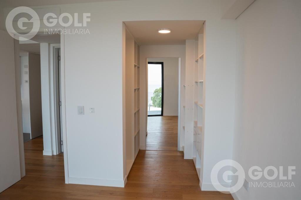 Alquiler apartamento de 2 dormitorios con garaje para un au