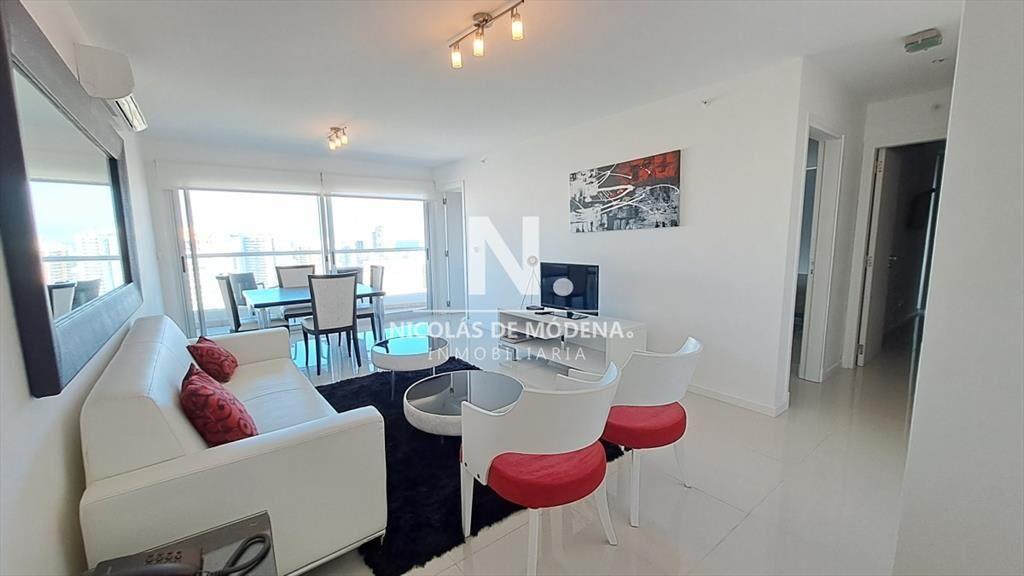 Espectacular apartamento en Playa Brava. Ref.