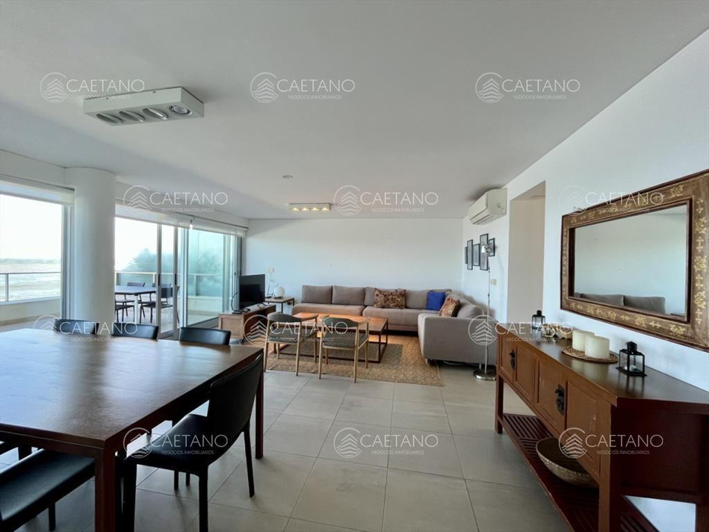 Venta apartamento 3 dormitorios. Península, del