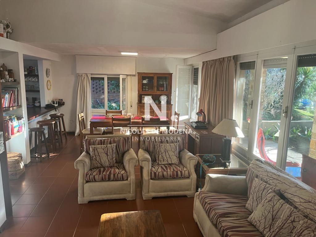 En venta casa amplia de 3 dormitorios en Playa