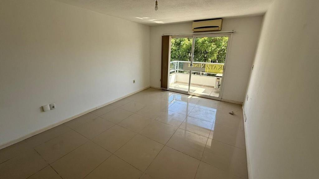 Proximo Puerto del Buceo, 29 m2, terraza, lavadero y barbac