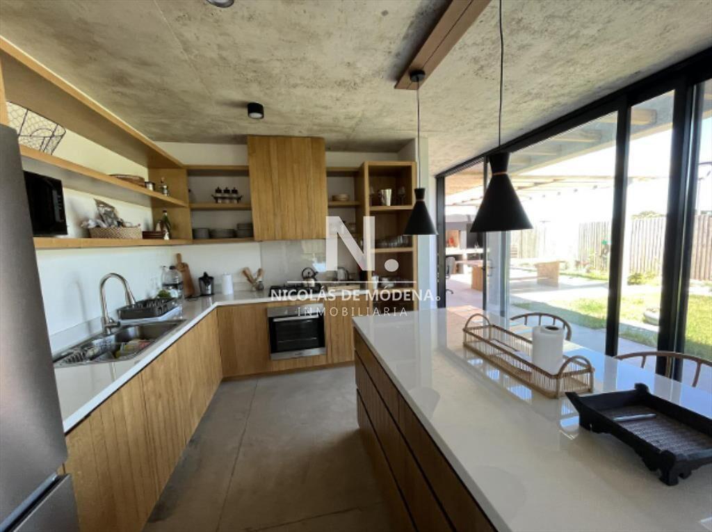 En venta casa en Jose Ignacio de 3 dormitorios.