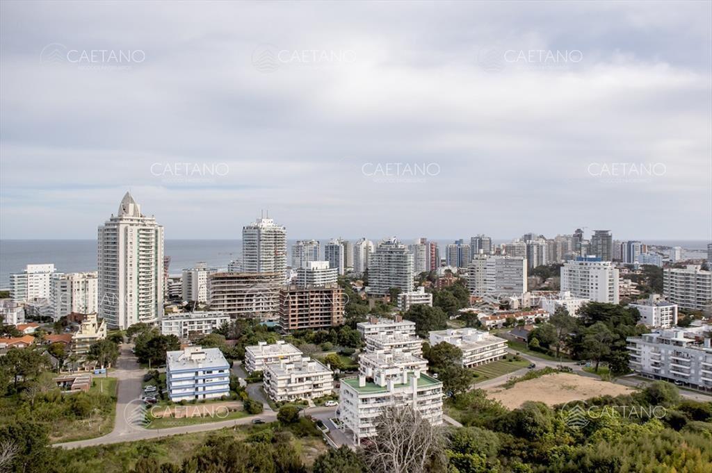 Se vende apartamento en ocean drive II de 3 Punta