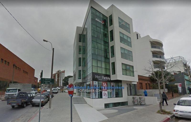 Venta oficina en Pocitos Nuevo