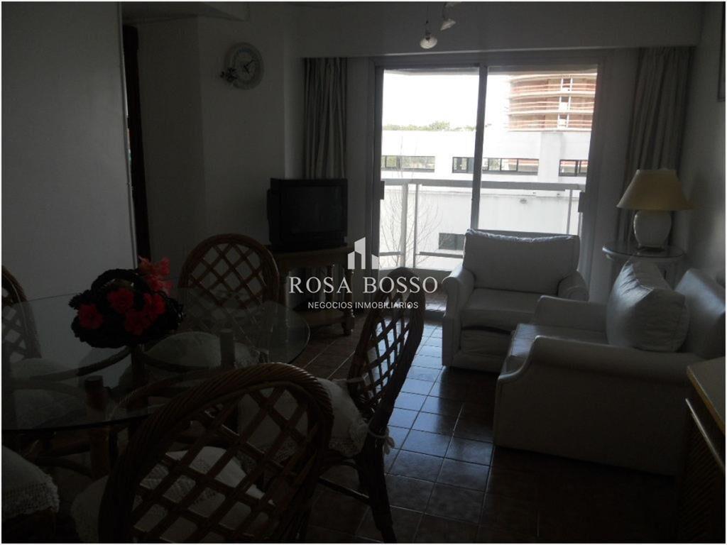 Apartamento en Roosevelt, 2 dormitorios *