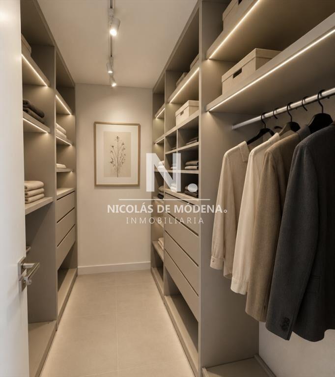 Apartamento de 3 Dormitorios en Brava, Punta del Este