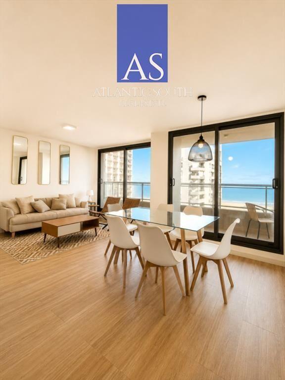 Apartamento a estrenar con vista al mar todos los