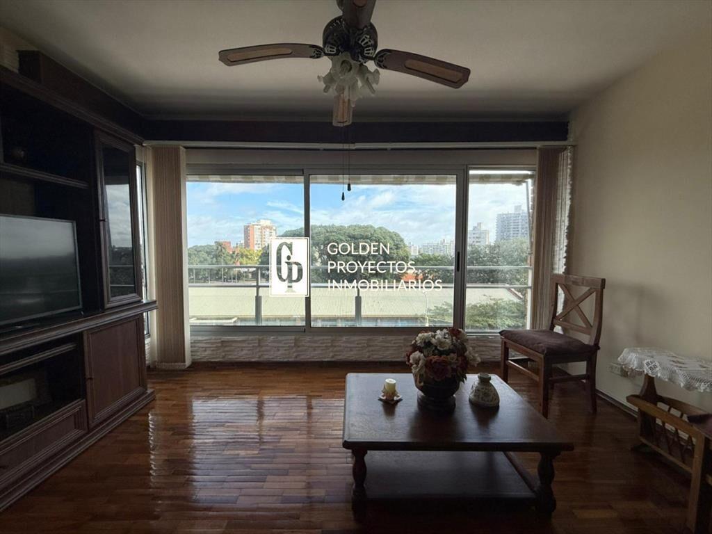 Apartamento en Venta 3 dormitorios y Garage