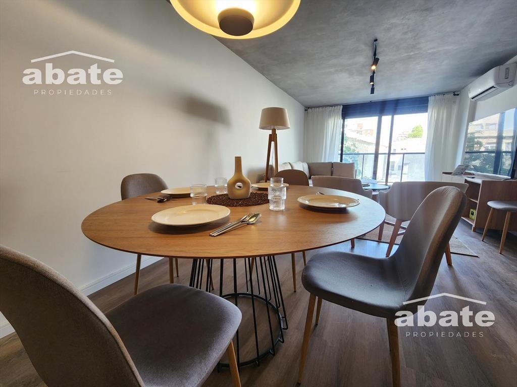 Venta apartamento 2 Dormitorios en Pocitos de grandes dimen