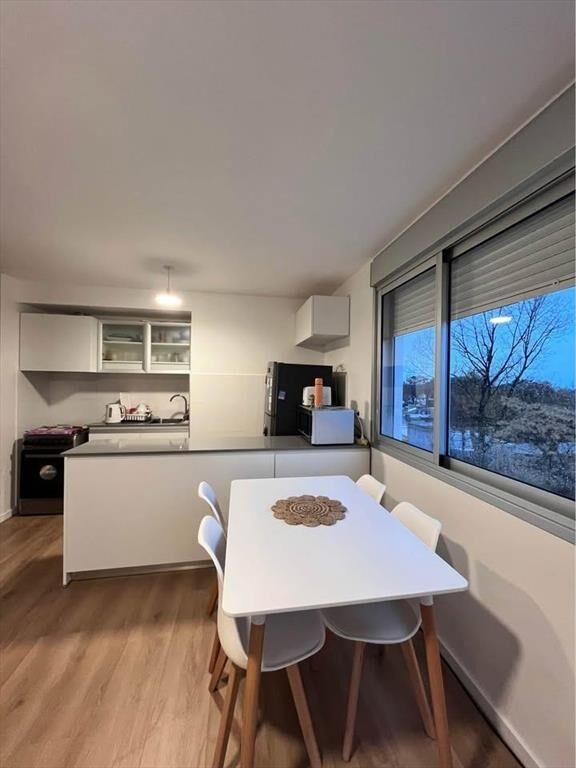 Apartamento en alquiler 1 dormitorio, amoblado | a metros d
