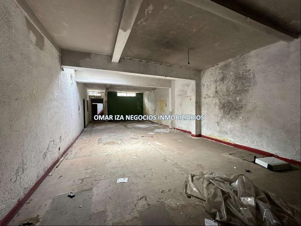 Alquiler y Venta local comercial a reciclar, prox Mercado M