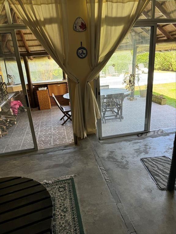 VENTA DE CASA 3 DORMITORIOS EN MALVIN SUR CON GRAN TERRENO