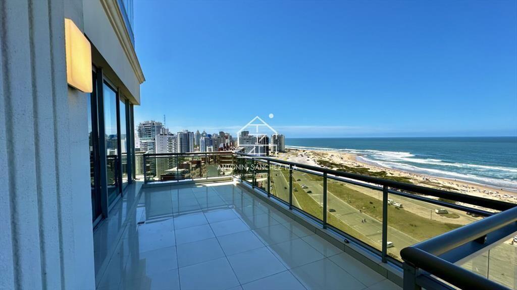 Venta Penthouse 5 dormitorios Punta del Este