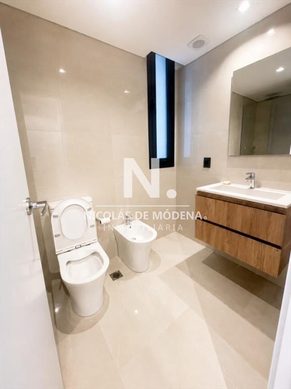 Exclusivo Penthouse en Venta frente al Mar -