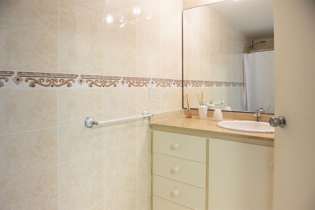 Departamento de 1 dormitorio y medio en venta en