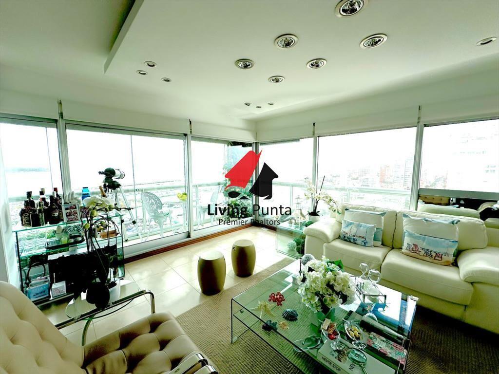 apartamento con vista al puerto