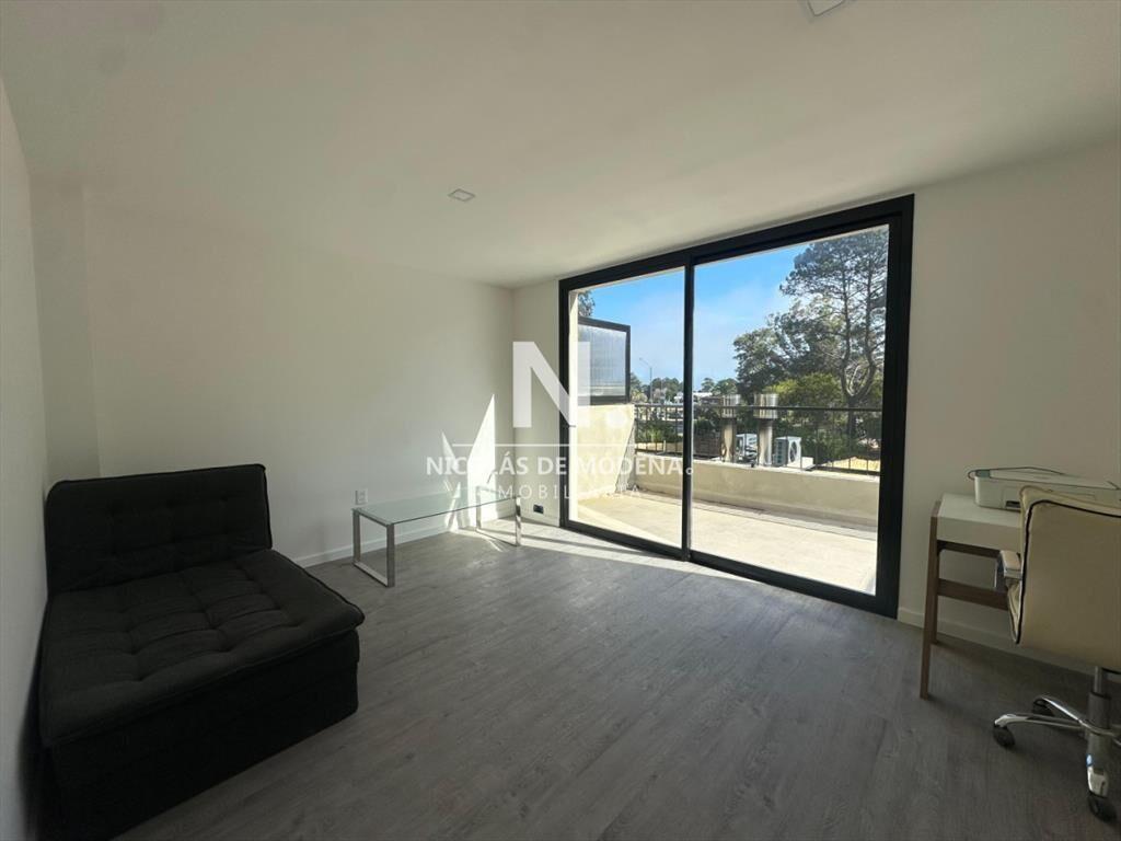 En venta y a estrenar espectacular casa de 4 con