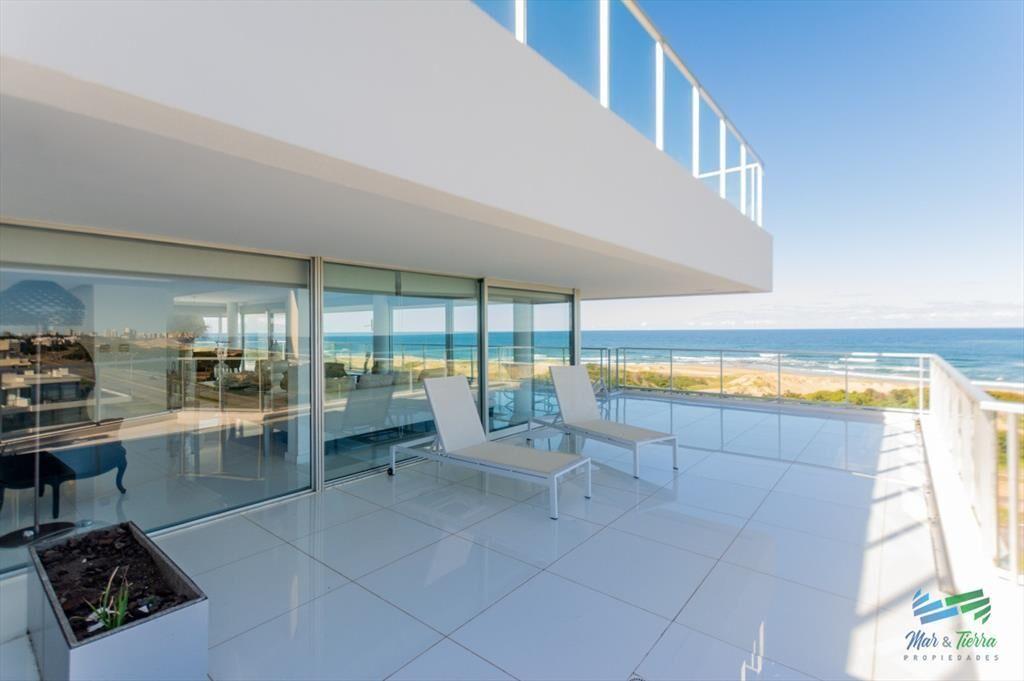 Penthouse duplex 4 dormitorios Playa Brava - del
