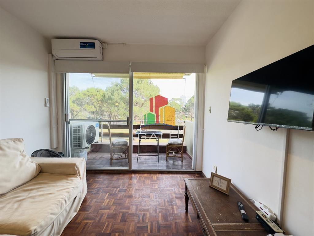 Venta de Apartamento, 2 dormitorios, Punta del
