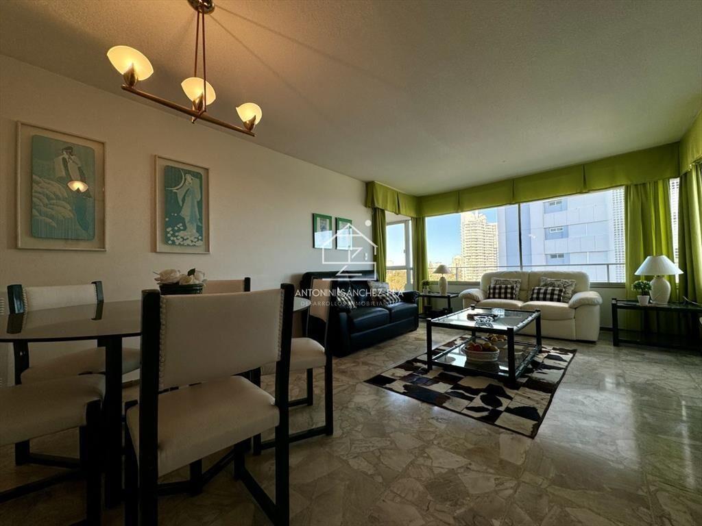 Venta apartamento 2 dormitorios mas dependencia
