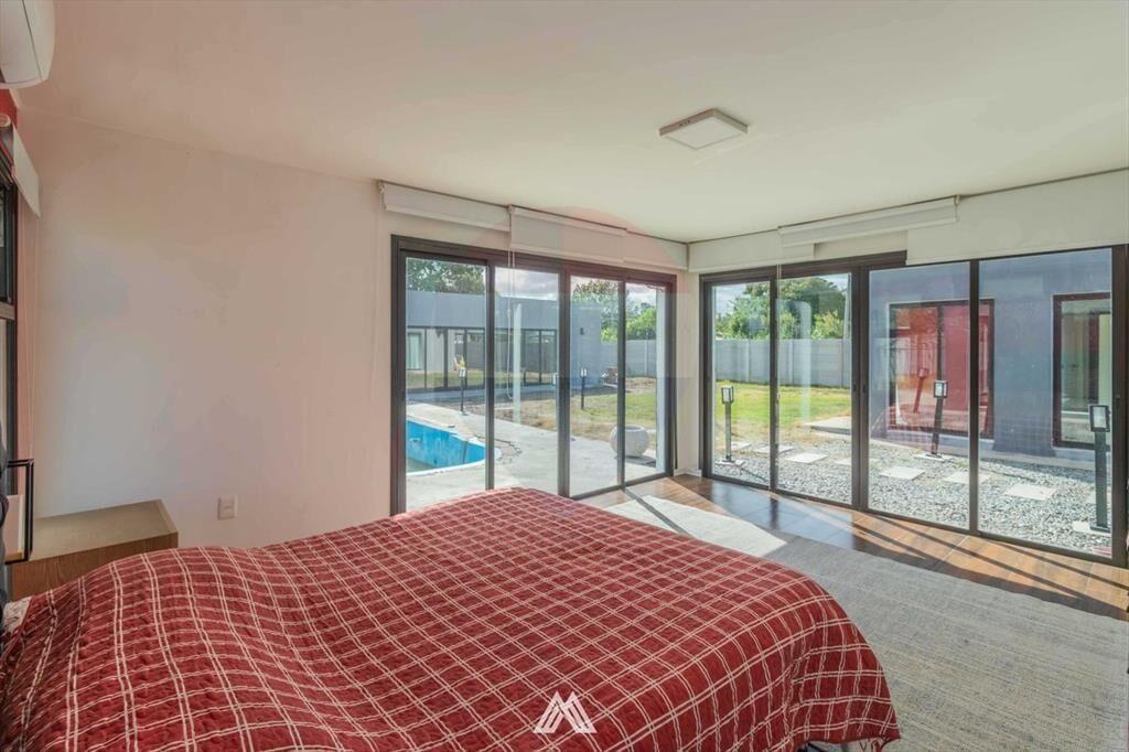 SE VENDE CASA 4 DORMITORIOS CIUDAD DEL PLATA