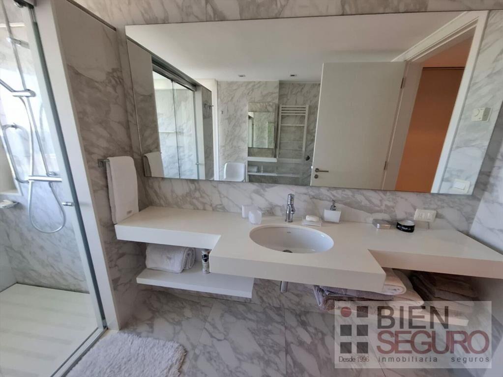 Penthouse dúplex en Rincón del Indio, a menos de 100 metros