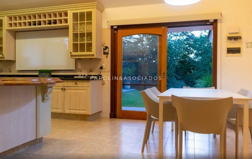 Casa en venta de 4 dormitorios en playa Mansa,