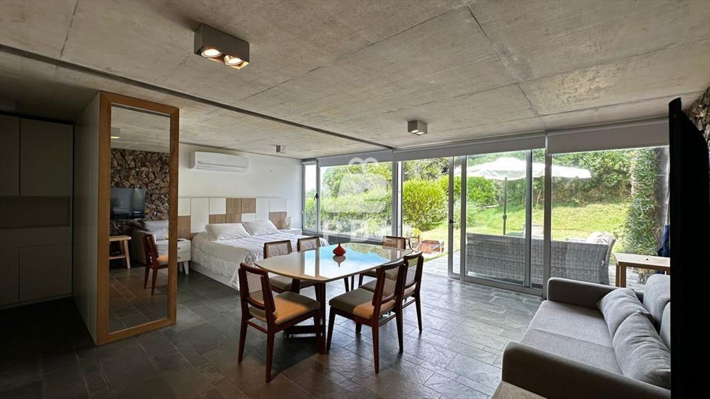Alquiler anual de apartamento monoambiente, Punta Ballena