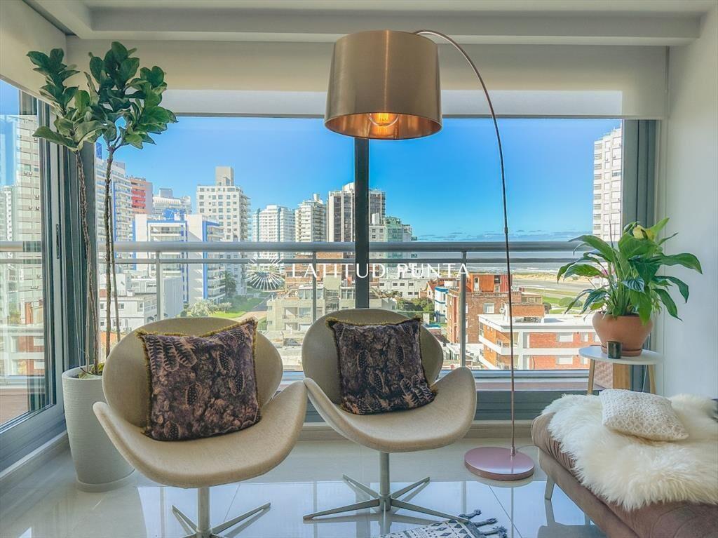 Apartamento en Brava, 2 dormitorios en suite más