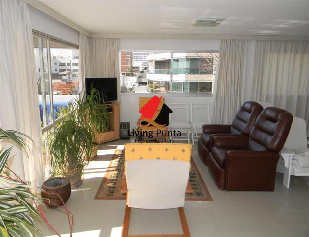 Apartamento en Peninsula, 3 dormitorios *