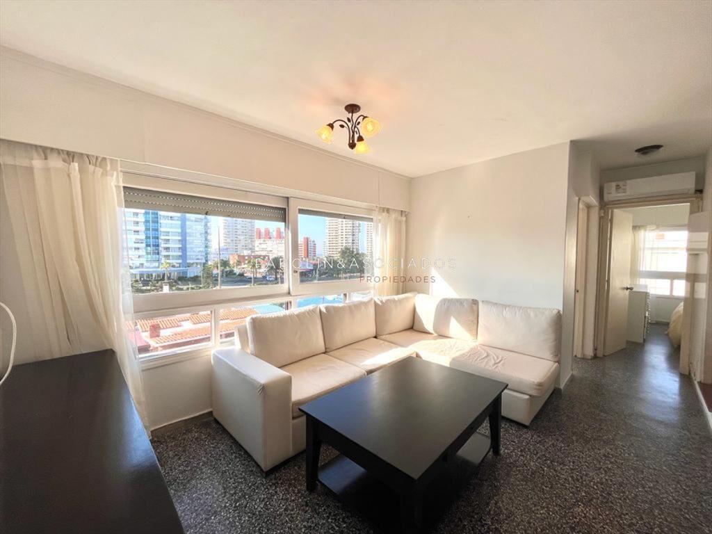 Apartamento en venta de dos dormitorios en Mansa,