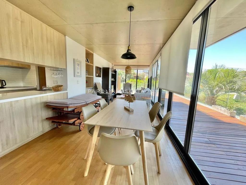 Apartamento en venta de 2 dormitorios en playa